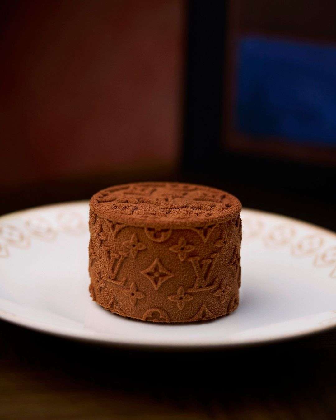 Le Cafe Louis Vuitton