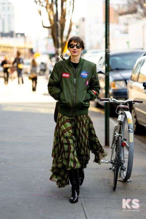 Tartan Check Skirt Styling Tips: The Timeless Charm of a Classic Pattern 2 Tartan Check