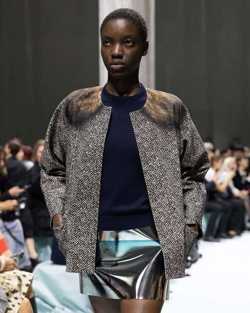 What is the Granny Look? Styling Tips for a Modern Twist on Nostalgia 1 Granny Look