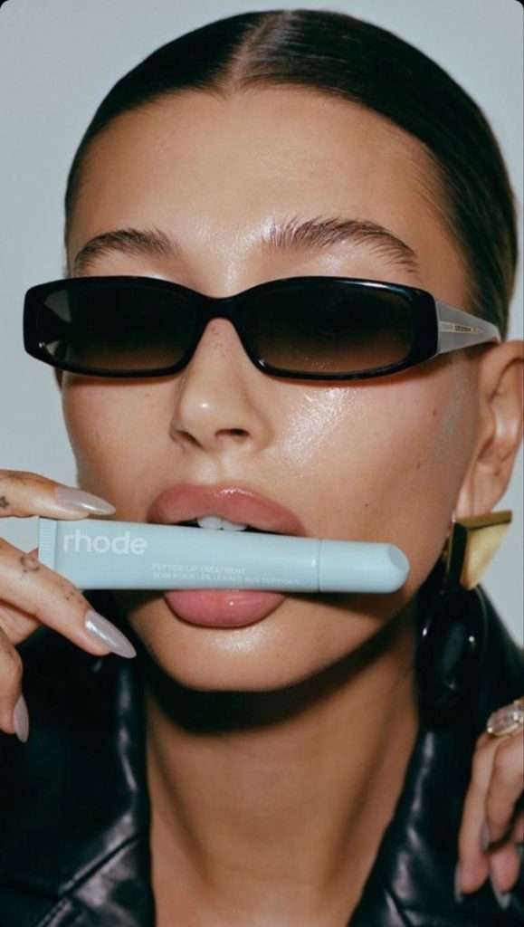 e.l.f. Beauty Acquires Hailey Bieber’s rhode in $1 Billion Deal: What It Means for the Beauty Industry 1 e.l.f. Beauty